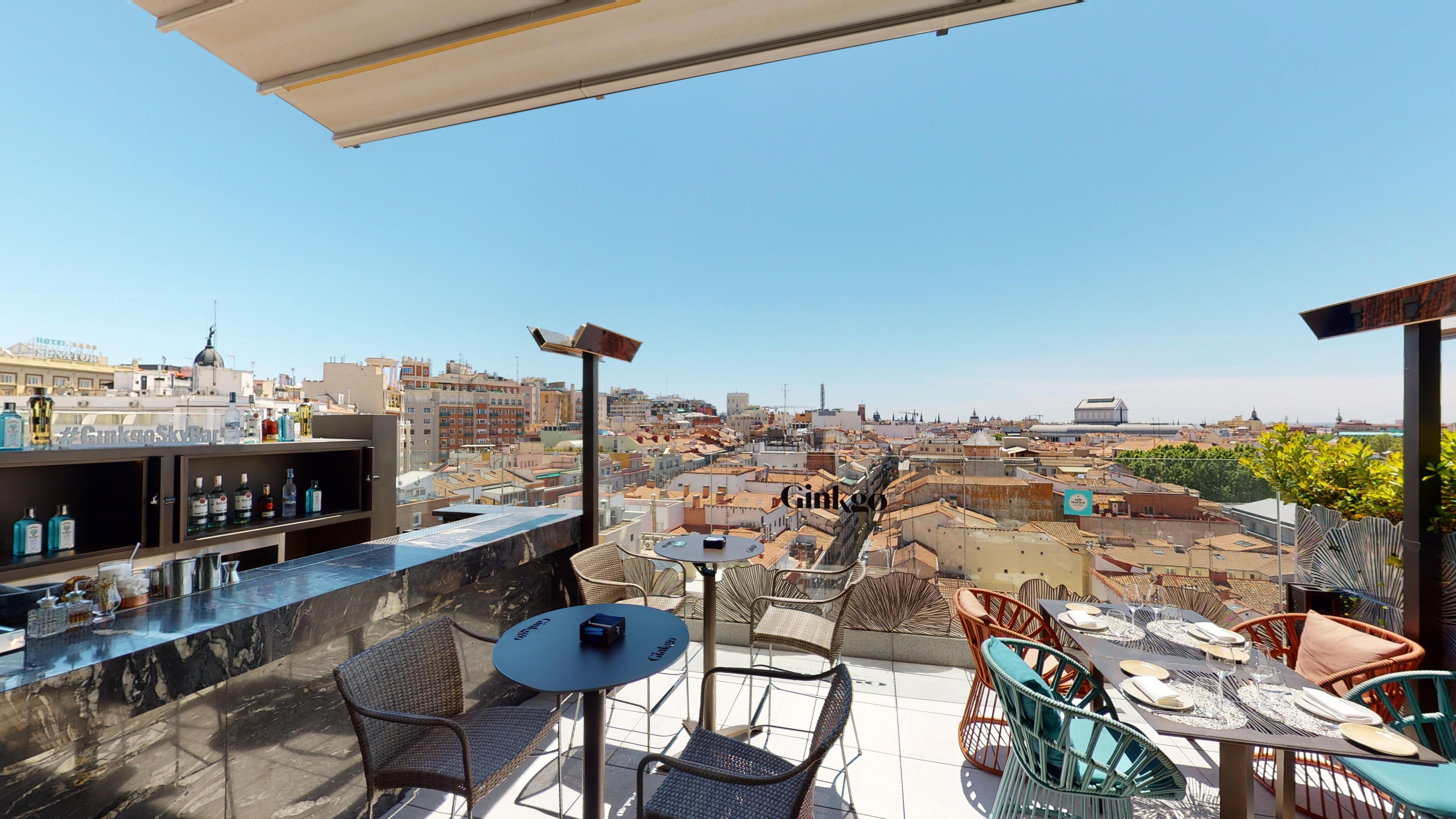 Vp Plaza Espana Design Madrid Esterno foto Rooftop bar