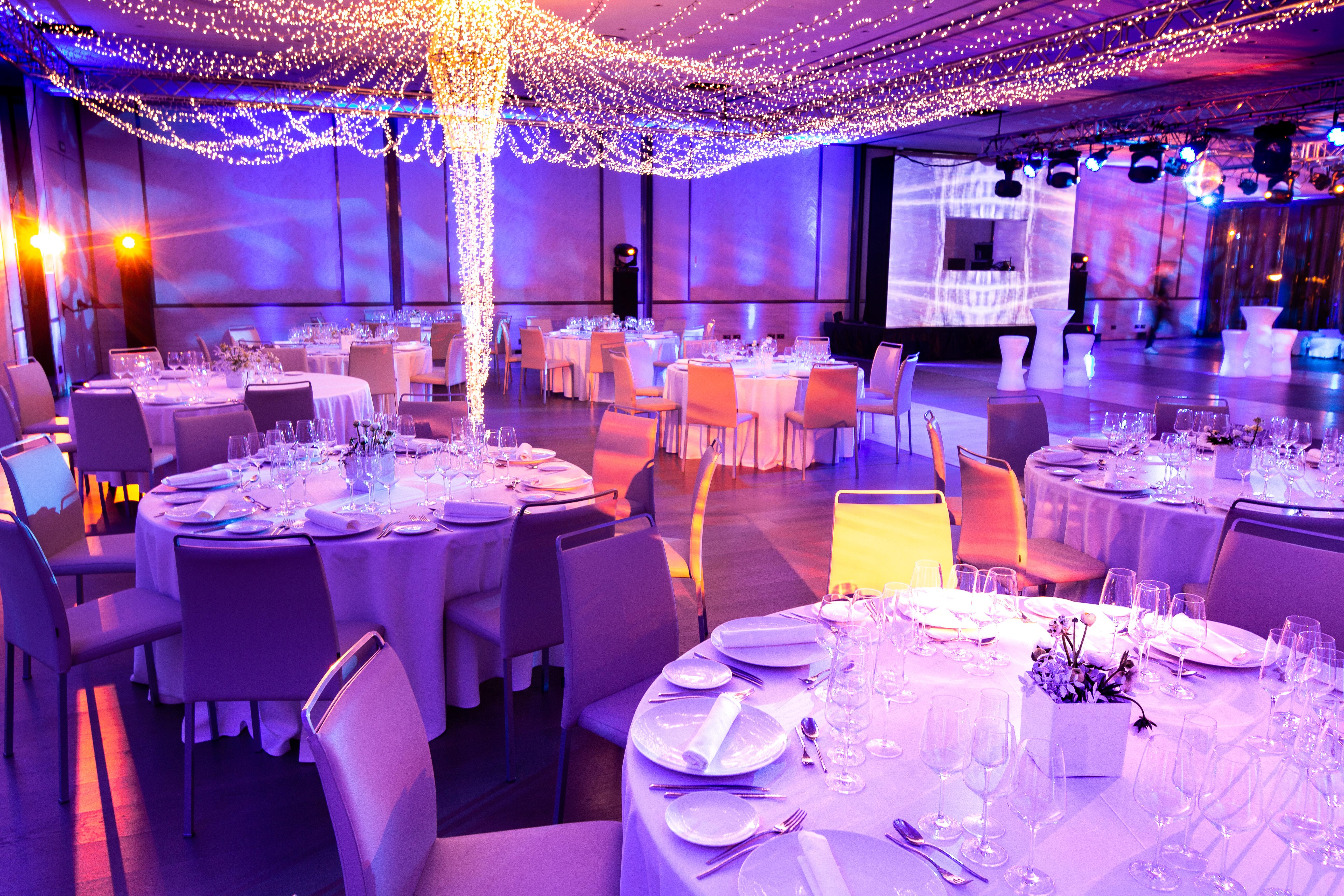 Vp Plaza Espana Design Madrid Esterno foto The interior of the London Hilton on Park Lane