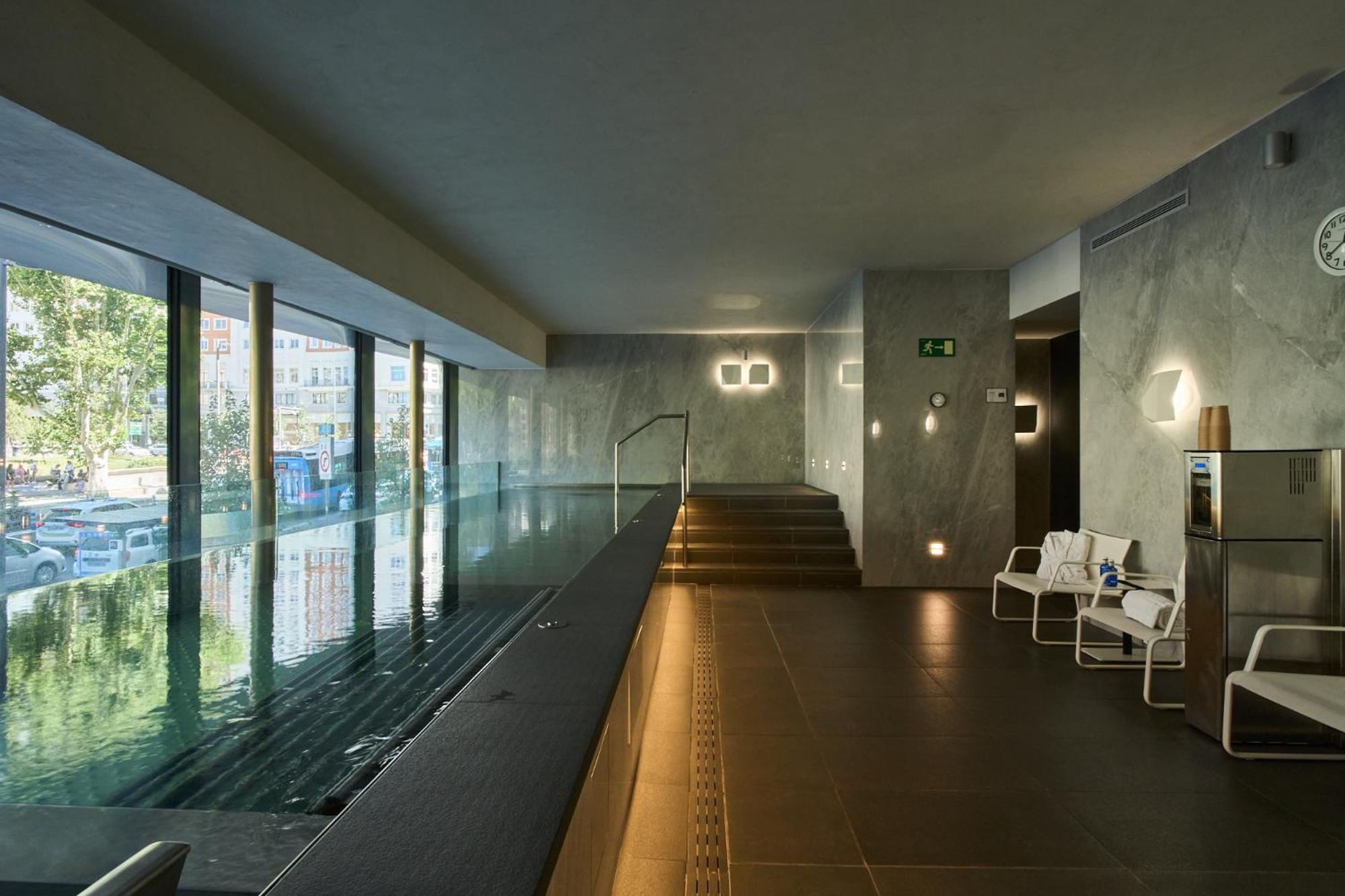 Vp Plaza Espana Design Madrid Esterno foto The spa at The Standard, East Village
