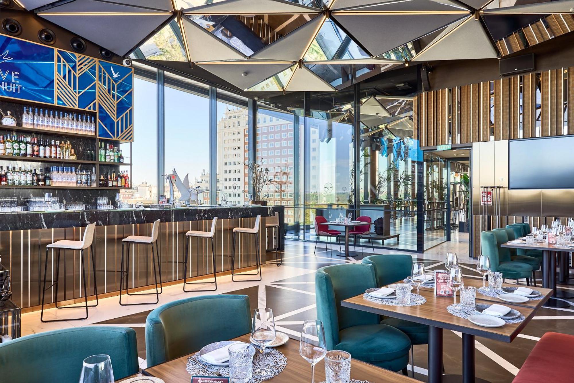 Vp Plaza Espana Design Madrid Esterno foto The interior of the restaurant