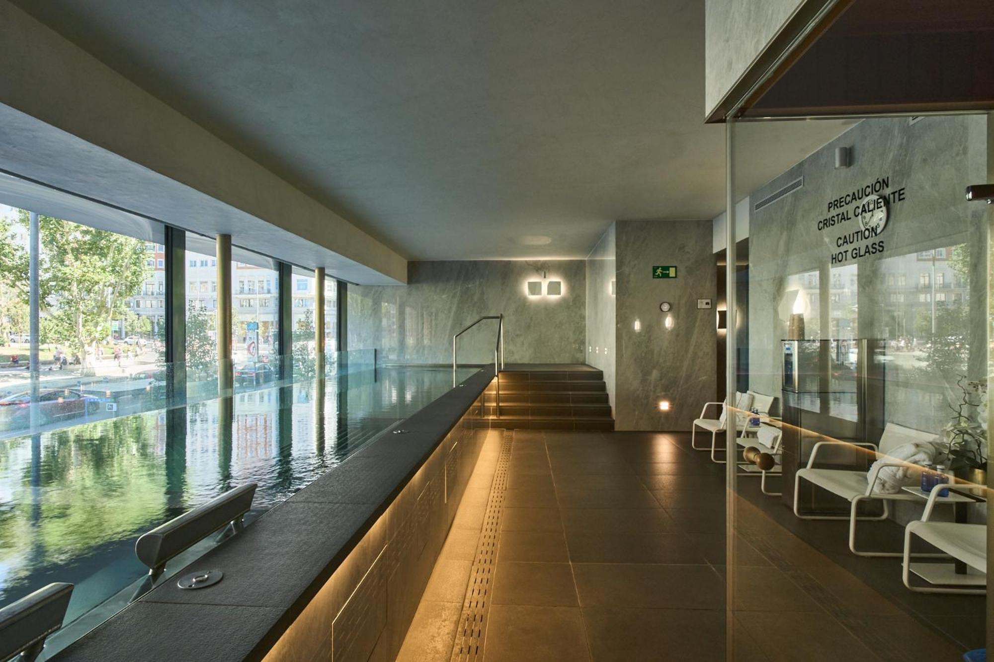 Vp Plaza Espana Design Madrid Esterno foto Interior of the building